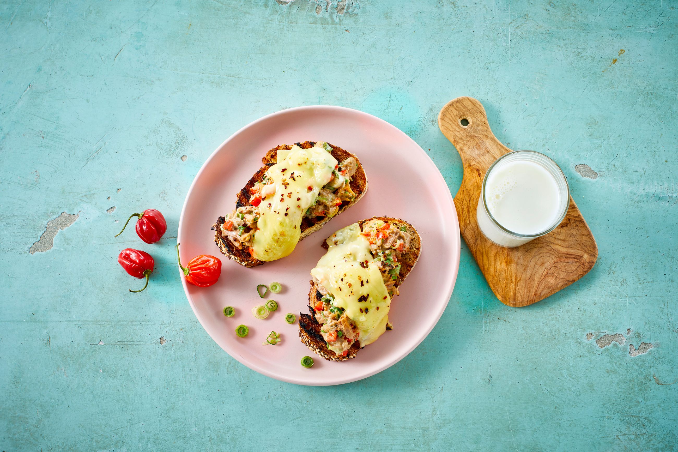 Spicy tuna ostesmørbrød 