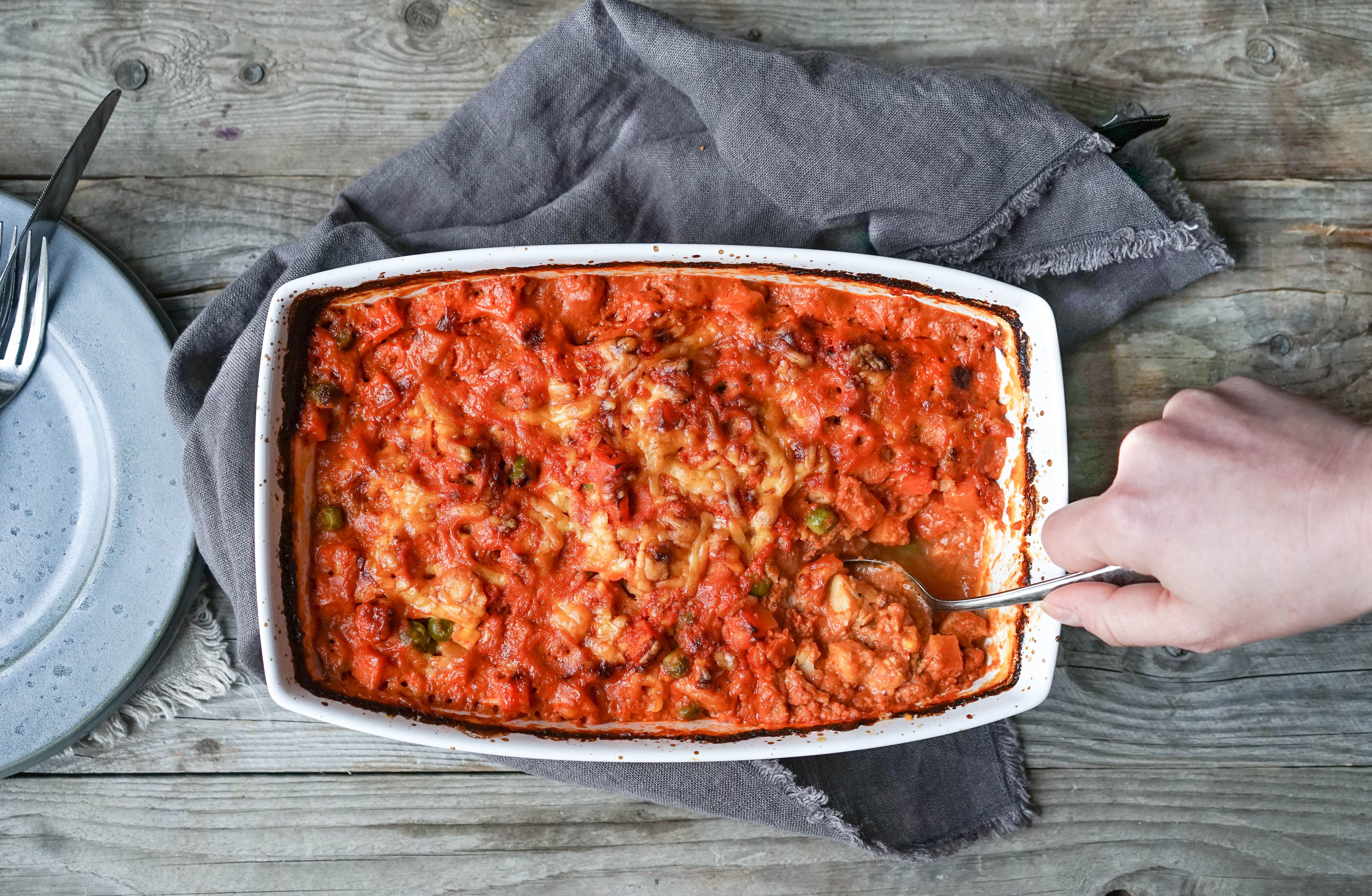 enkel fiskegryte i tomatsaus