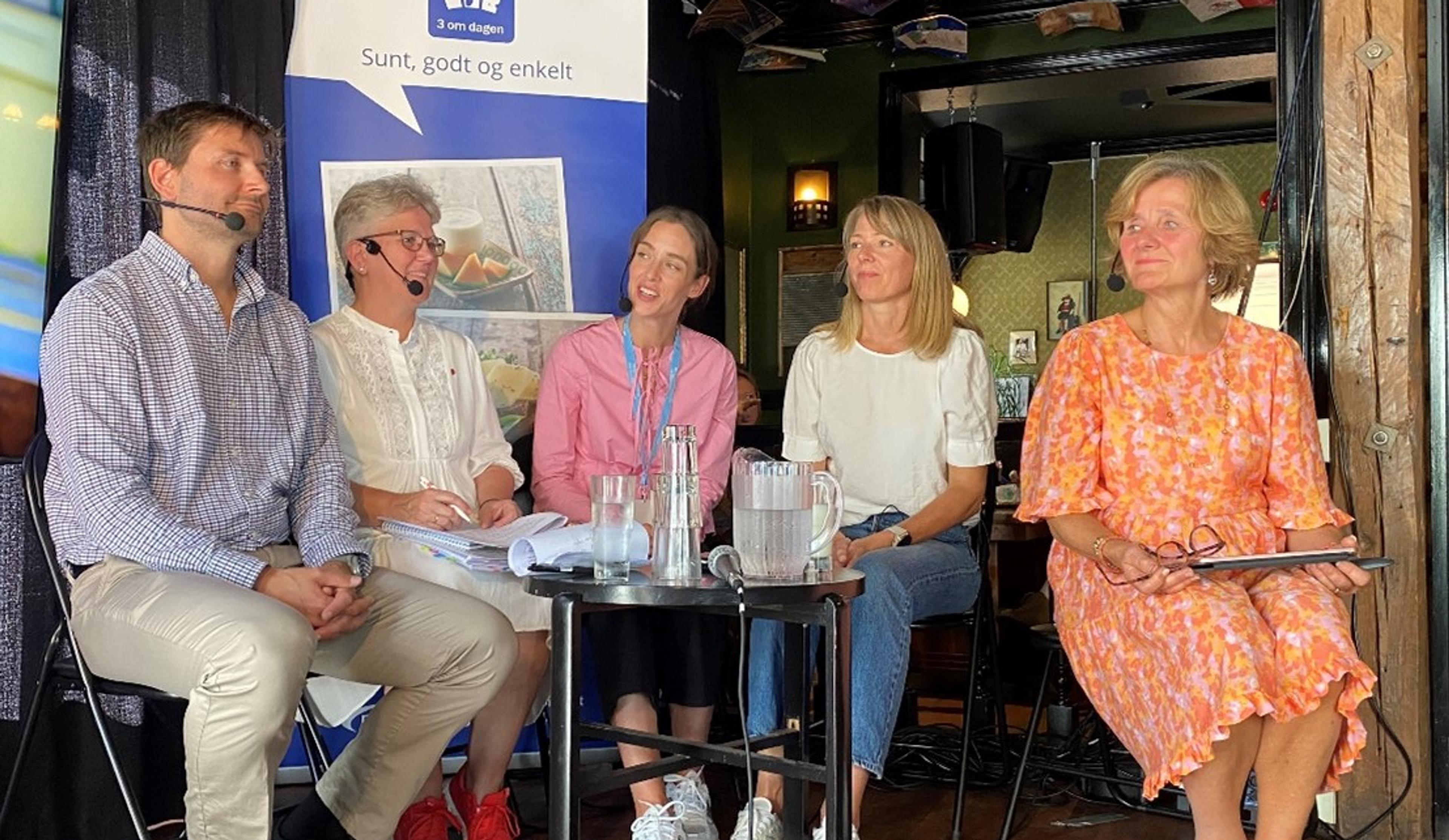 F.v: Ole Berg, Tove Elise Madland, Eilin Lundekvam By, Marit Kolby og Ida Berg Hauge.