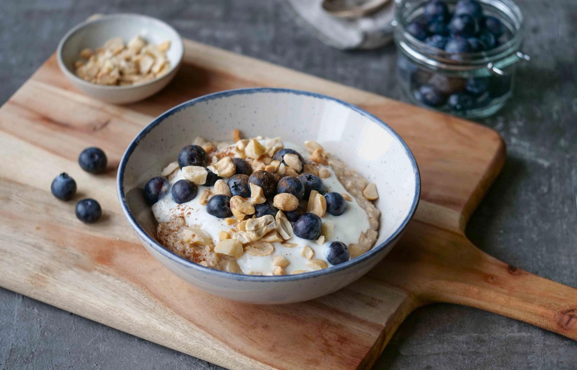 Havregrøt med blåbær