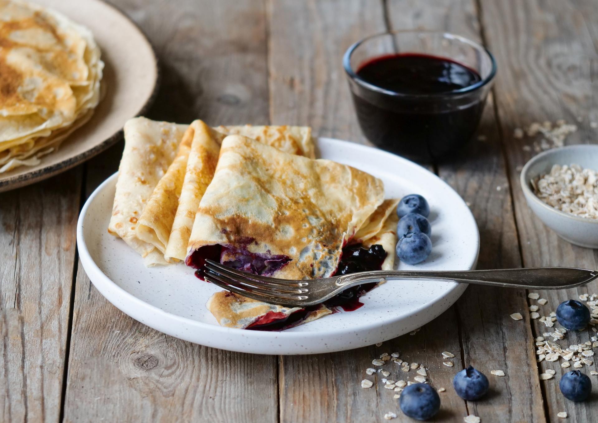 Grove pannekaker med havregryn