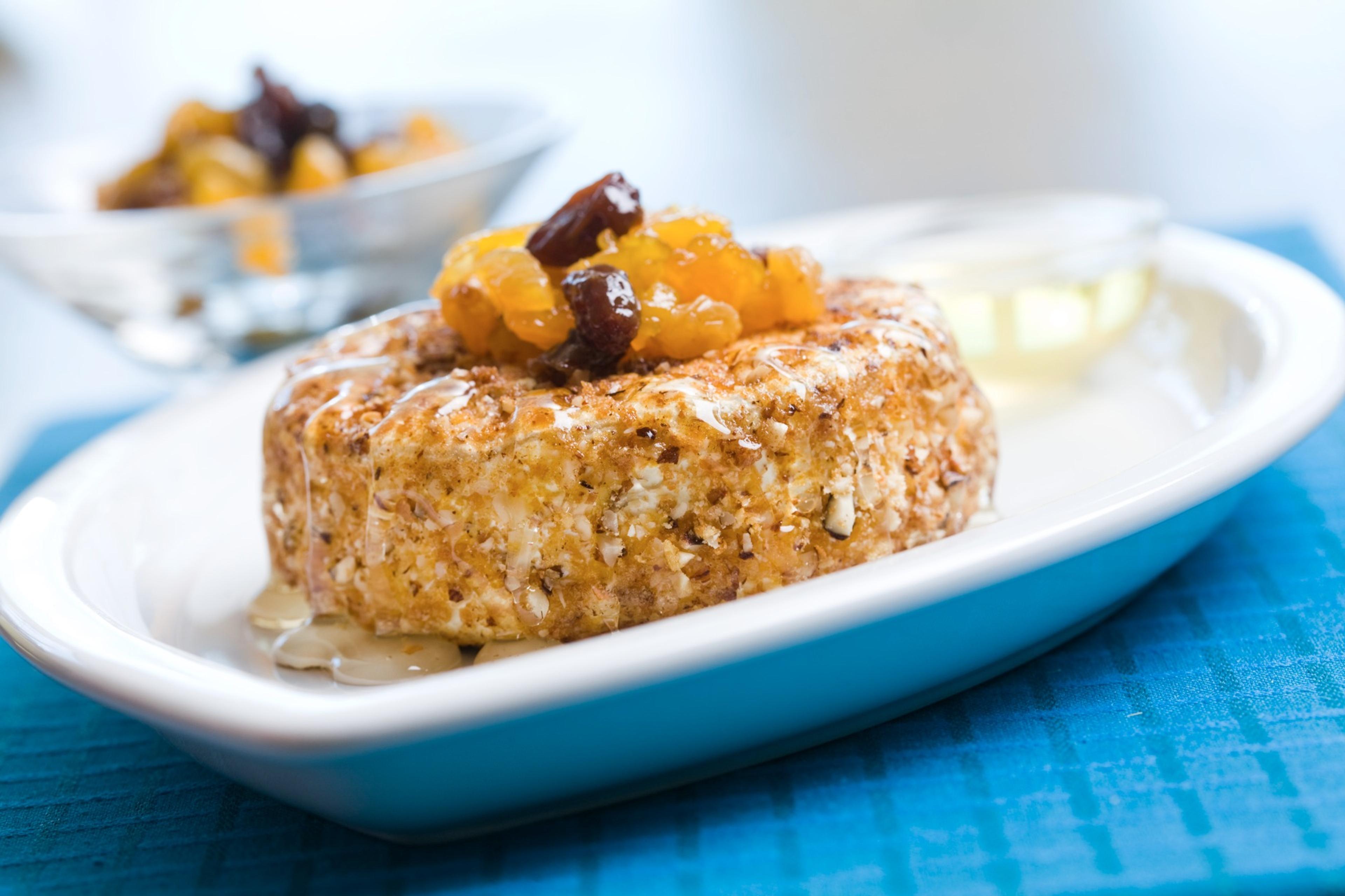 Stekt camembert med kompott