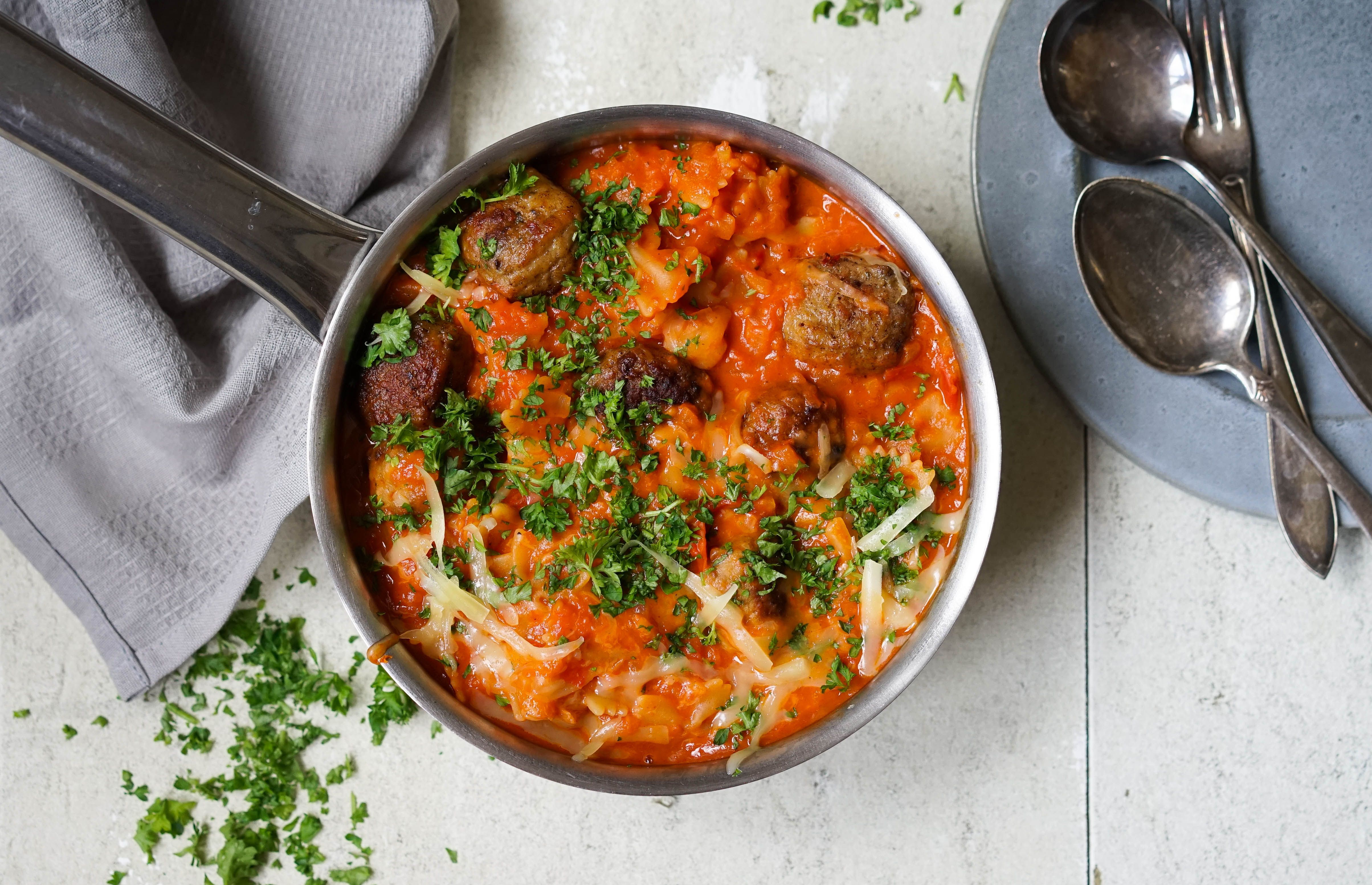 one pot pasta med kjøttboller