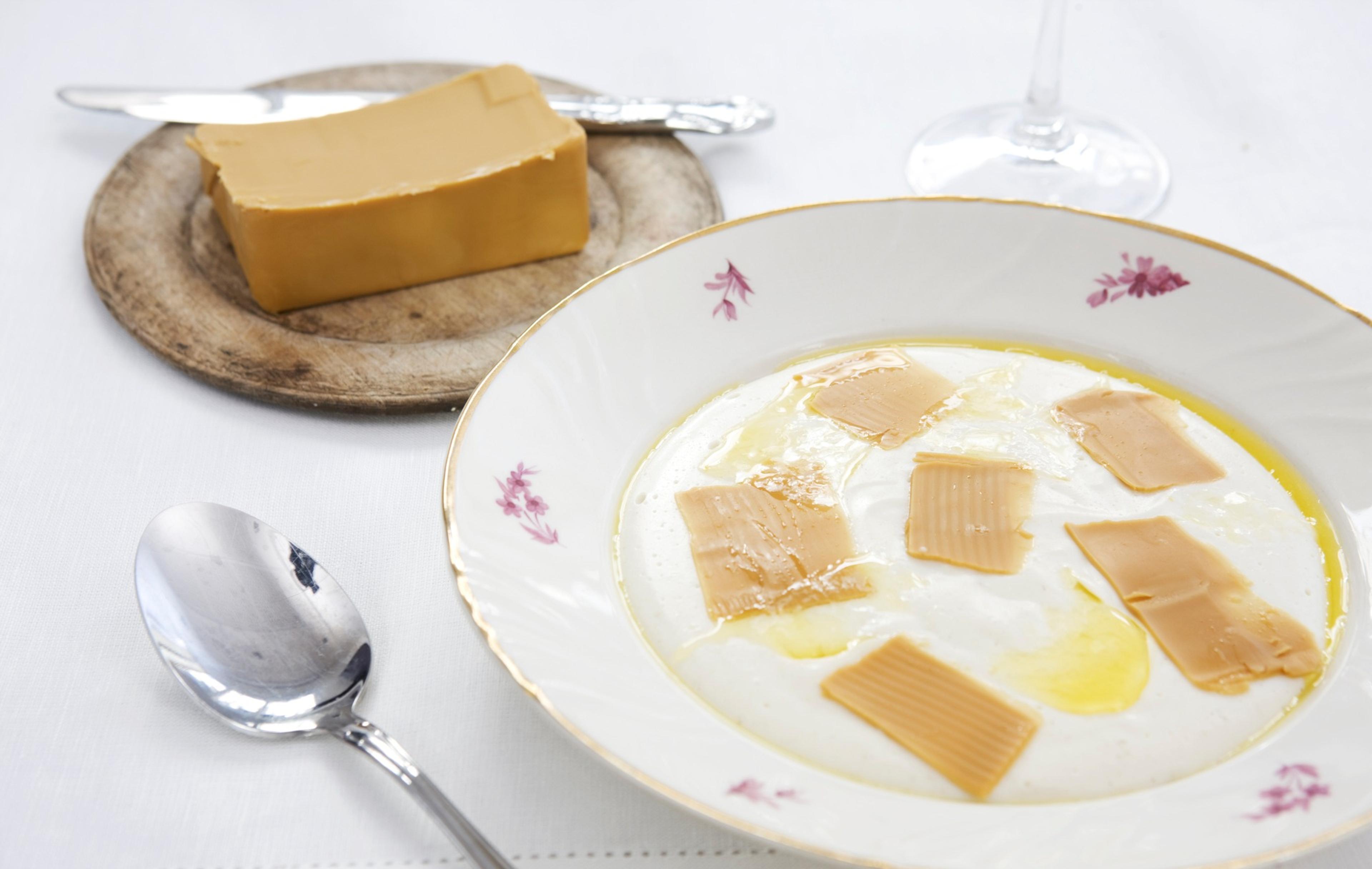 Mikkelsmessegrøt med brunost