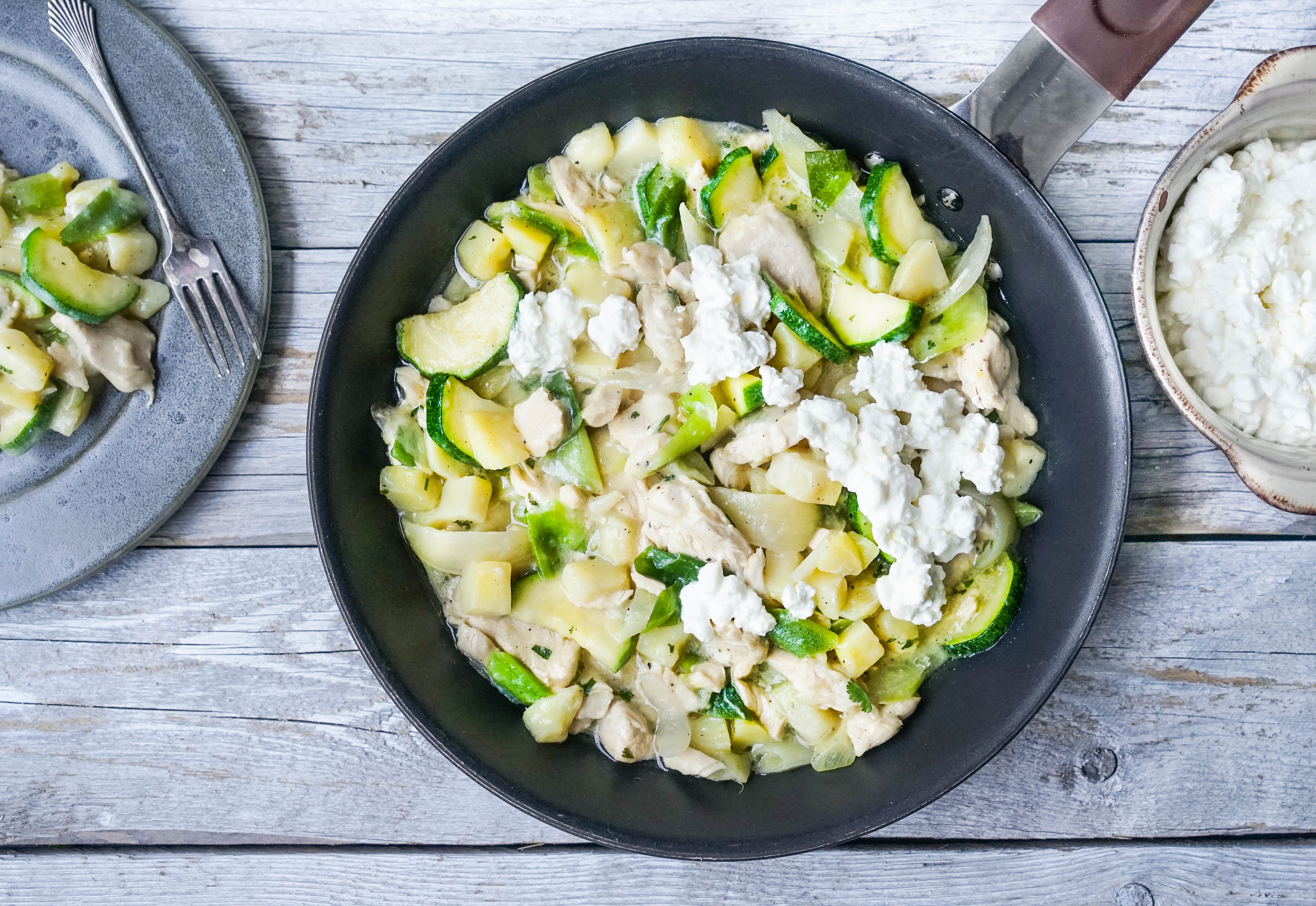 kyllingpanne med cottage cheese