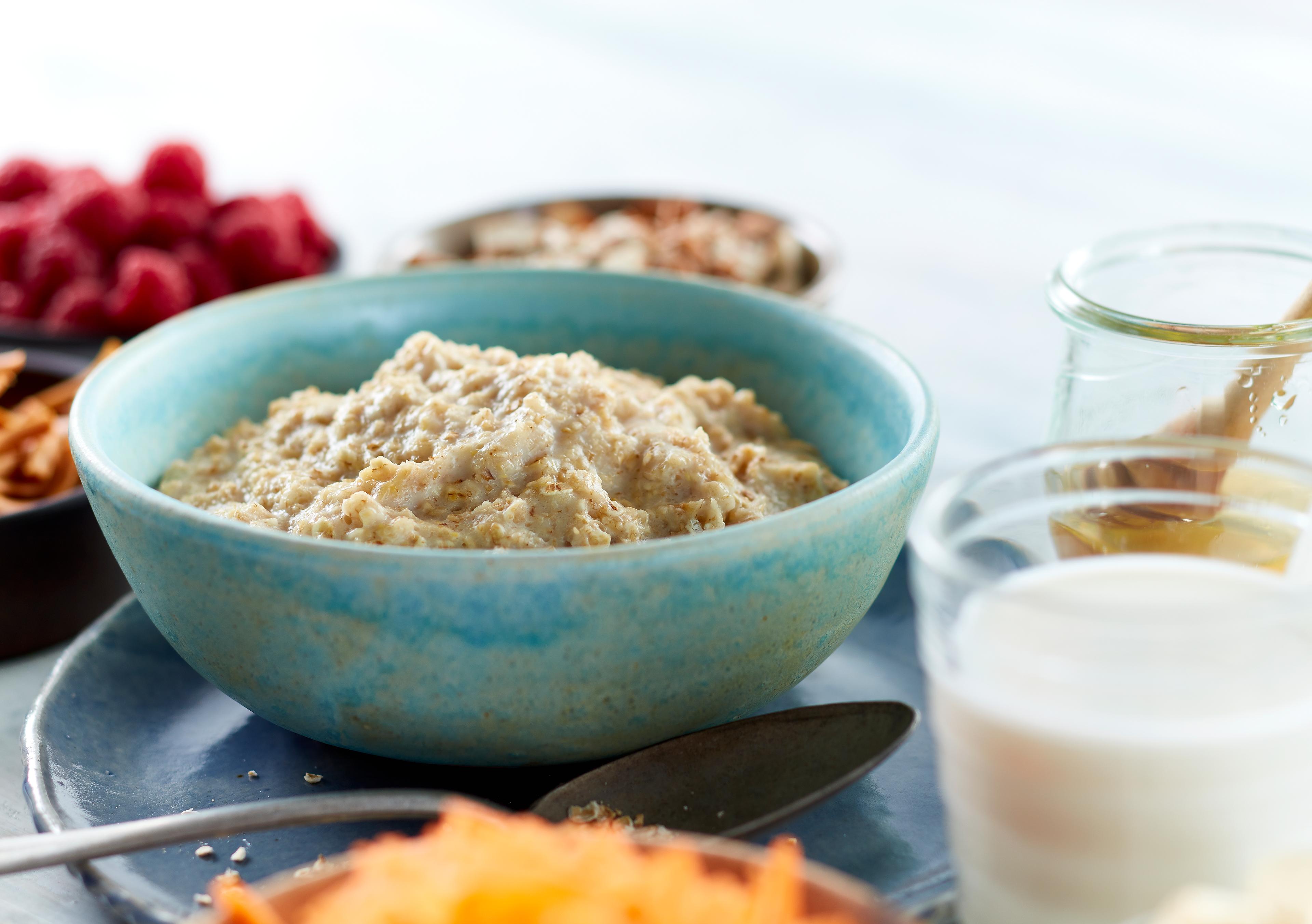 grøt med melkeglass