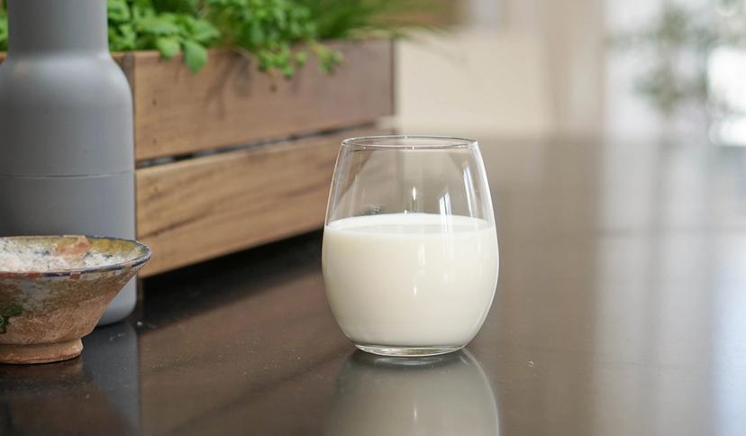 Glass Melk () Glass Melk