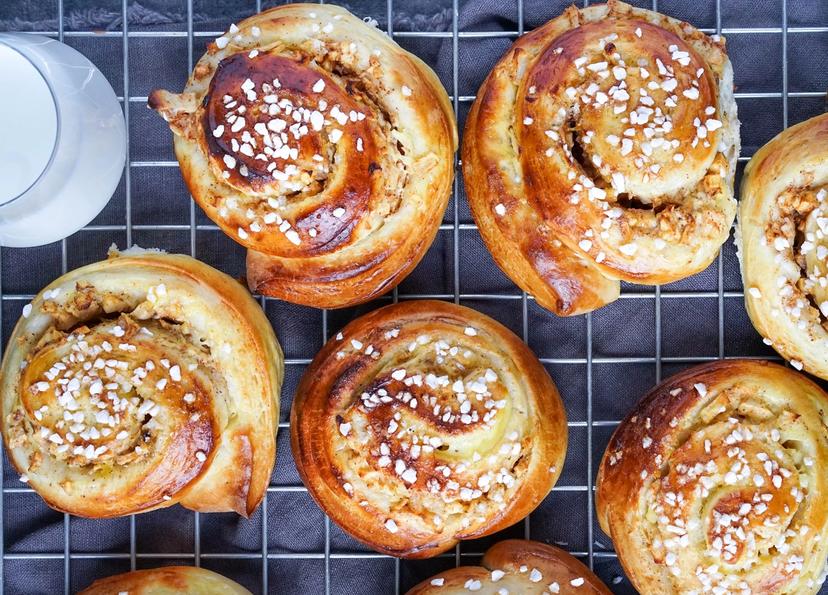 epleboller med vaniiljekrem