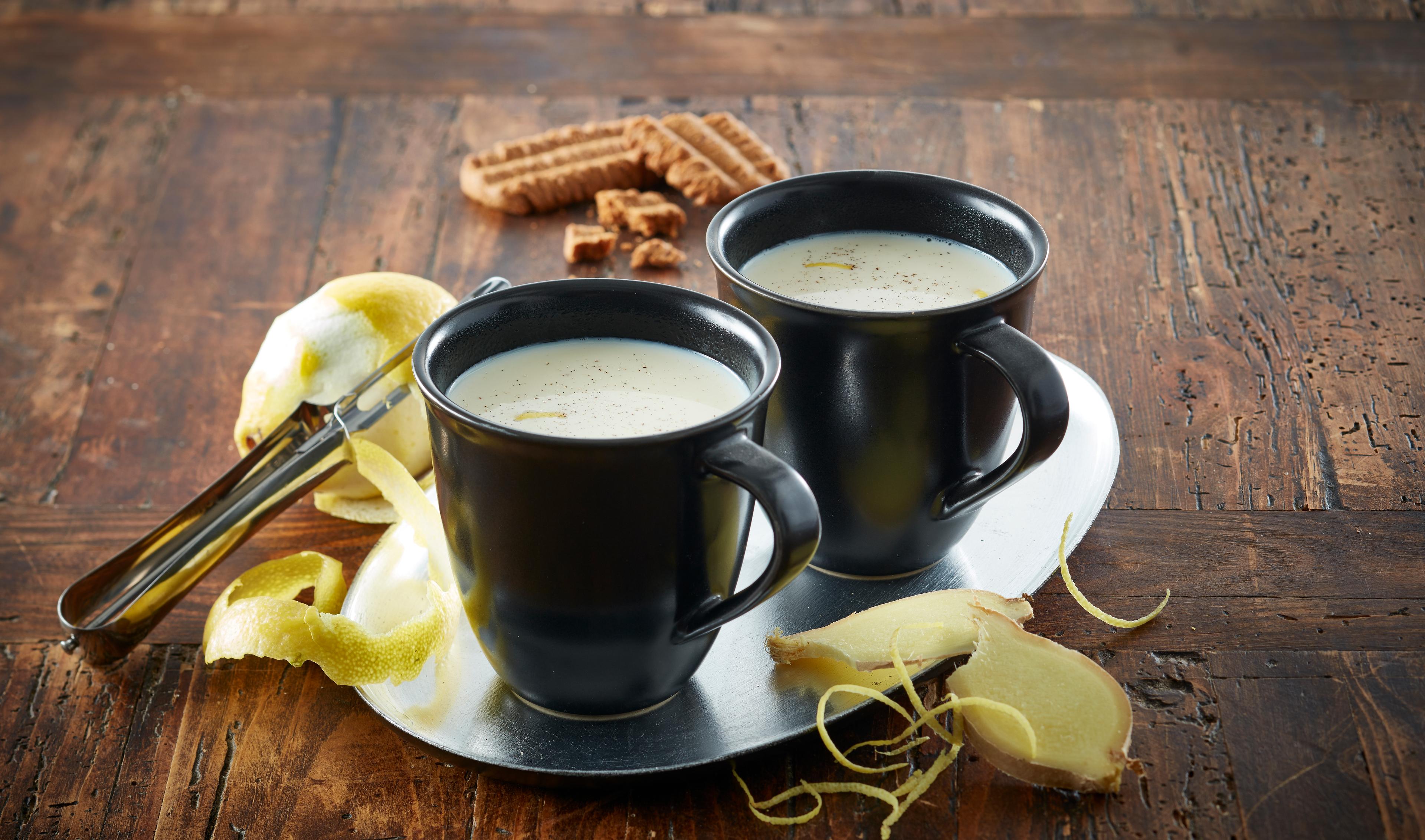 Varm melk med ingefær