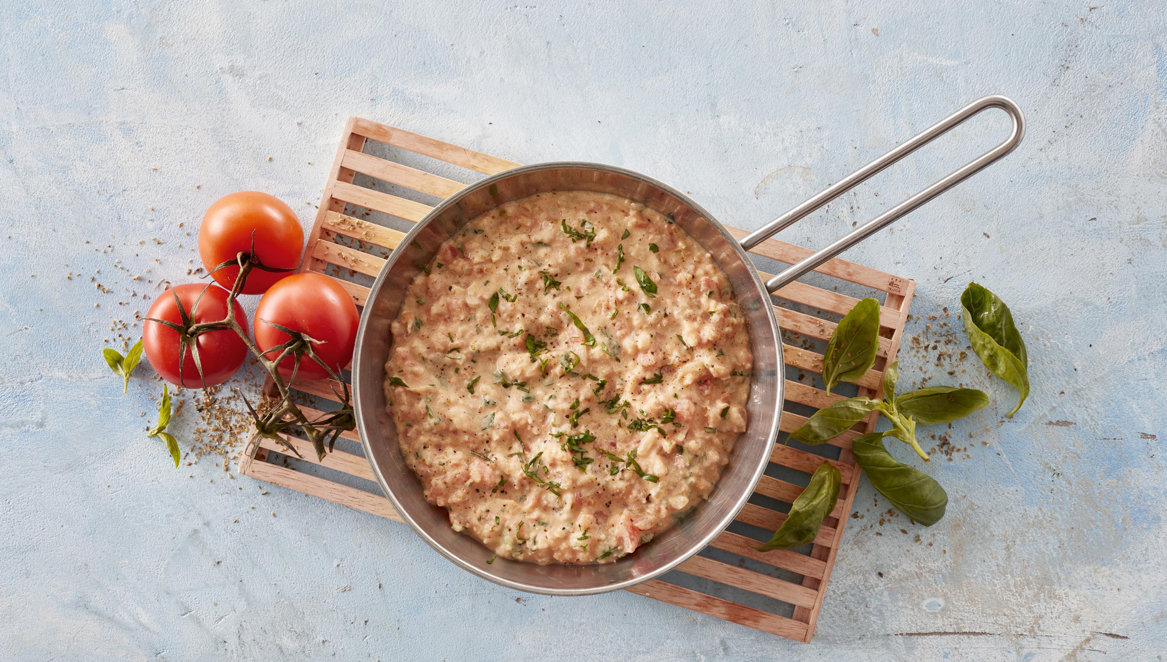 Kremet tomatsaus