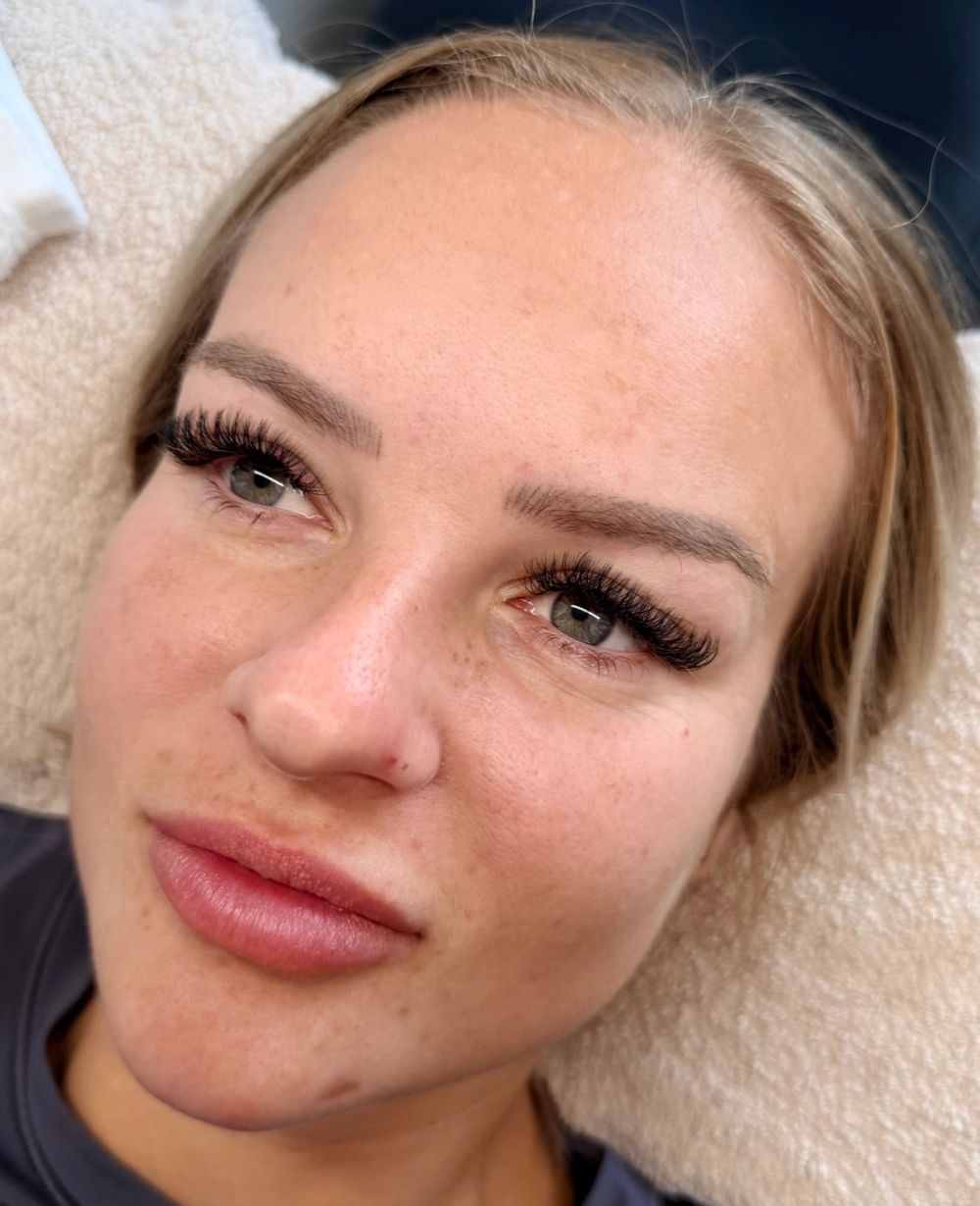 YY lashes hos Klinik Luné