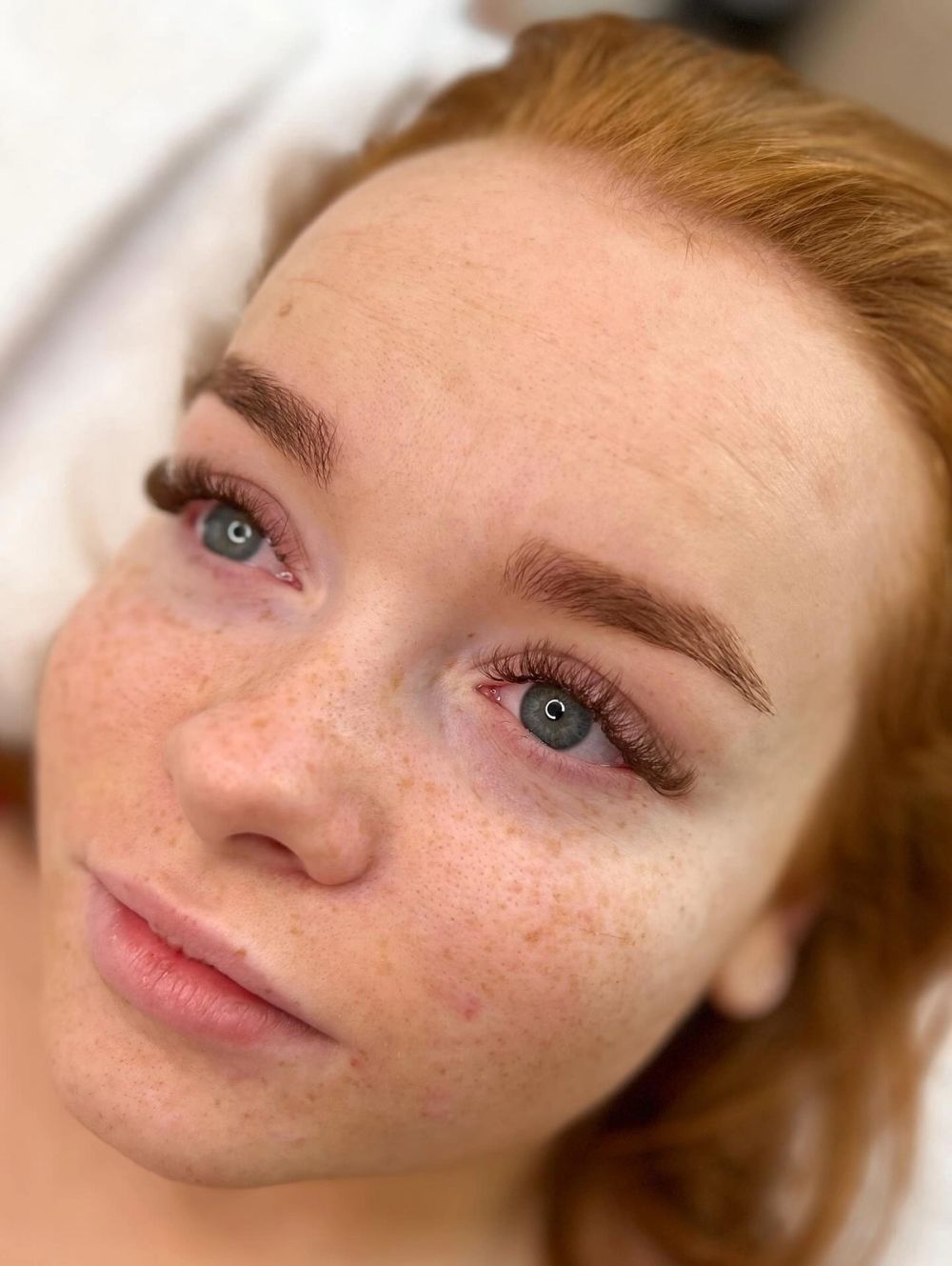 Lash extensions resultat hos Klinik Luné