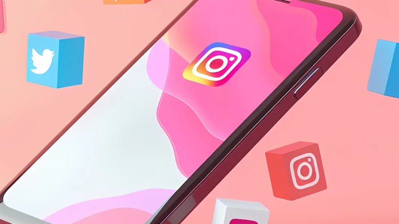 Harnessing AI for Social Media: Enhancing User Experience, Content Creation, and Marketing Strategies