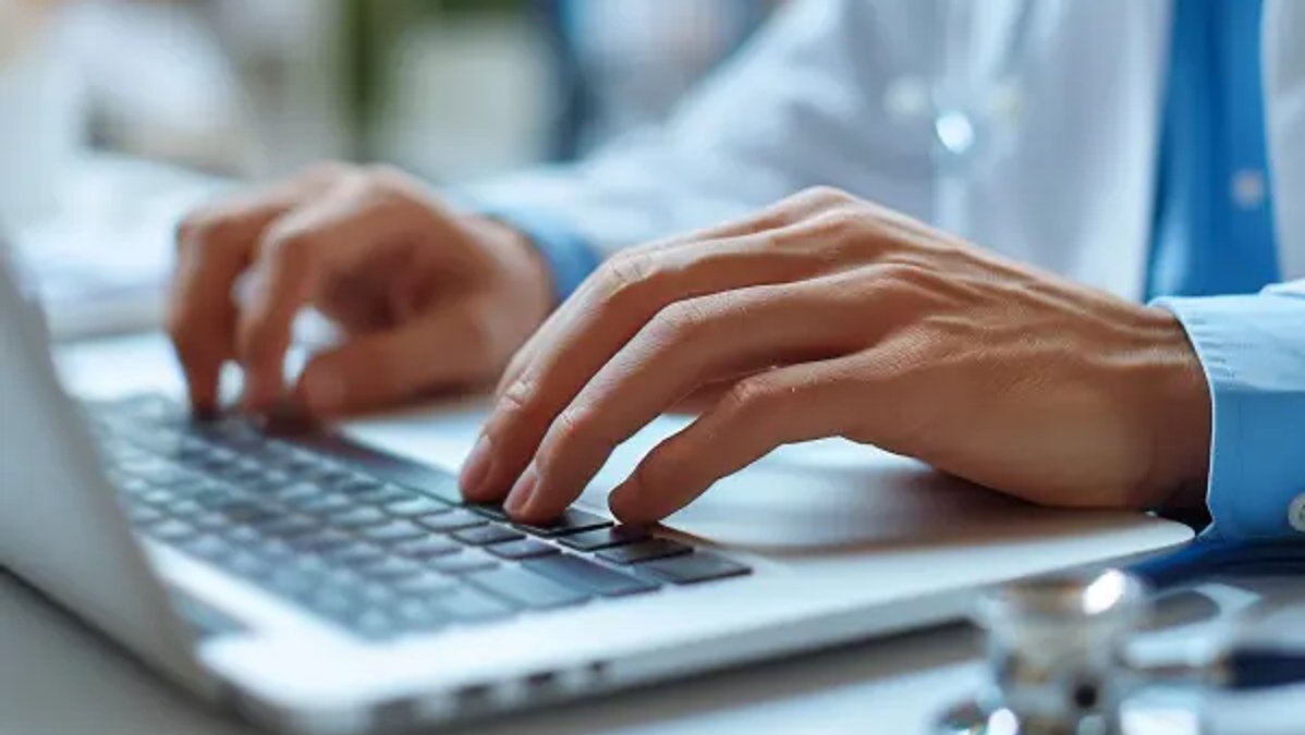 Custom Healthcare Software Solutions: Crafting Your Unique Product