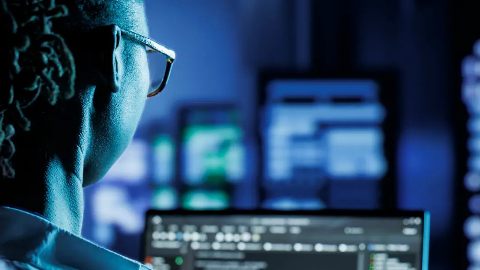 Mastering DataOps: Streamlining Big Data Management with DevOps Techniques