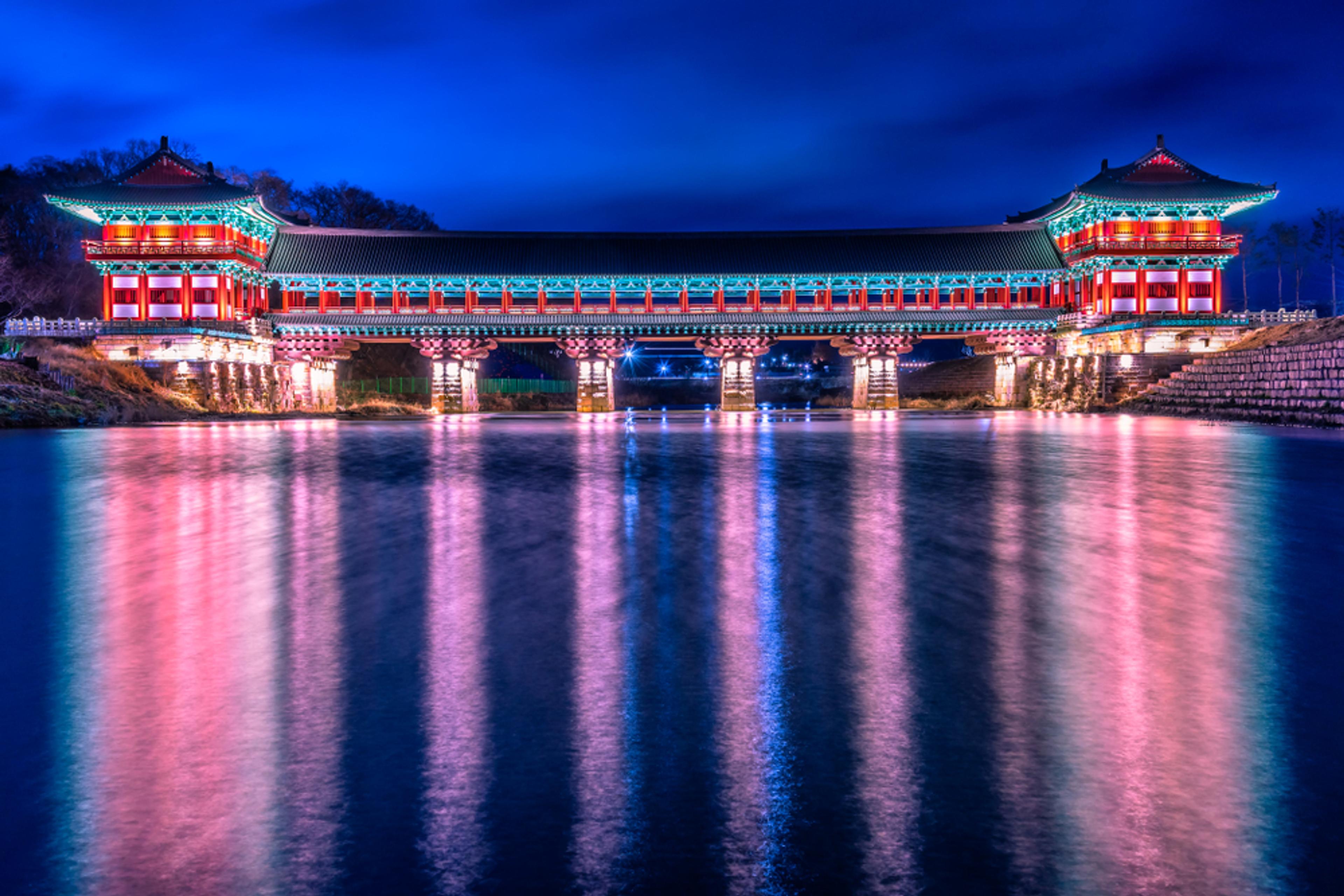 Woljeonggyo Bridge at dusk in the city of Gyeongju