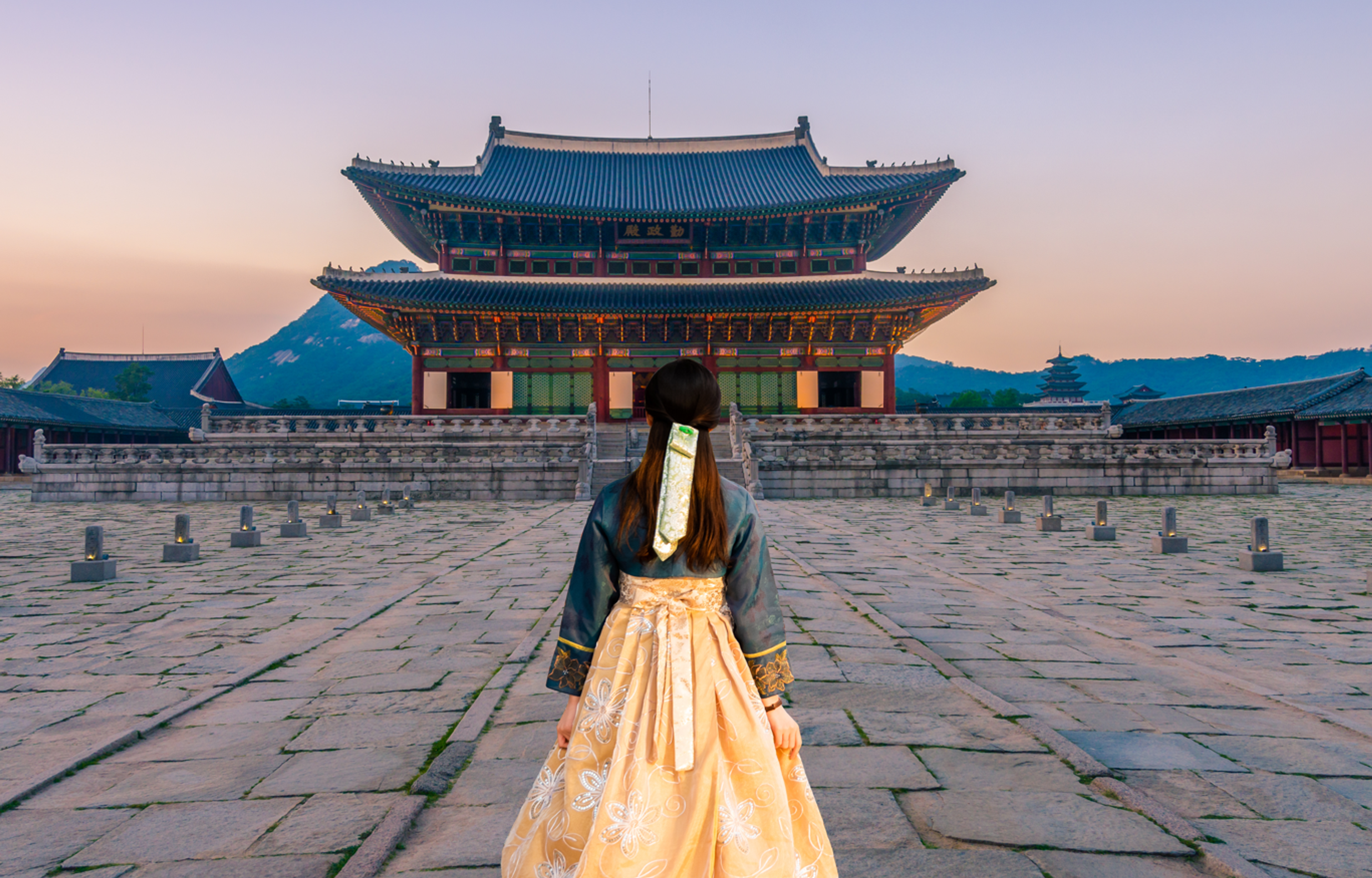Become a member of the Korean royal family