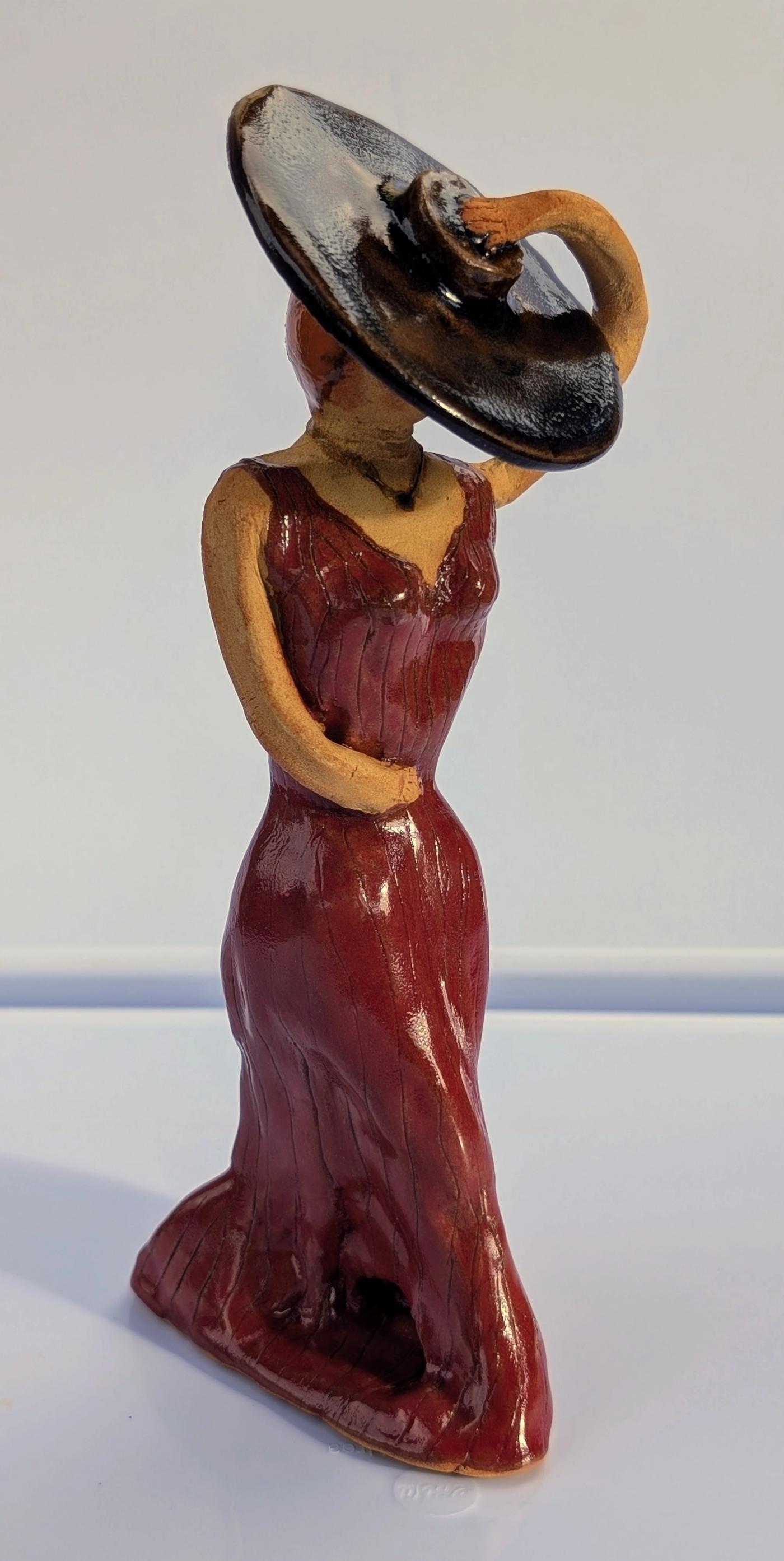 La dame au chapeau noir