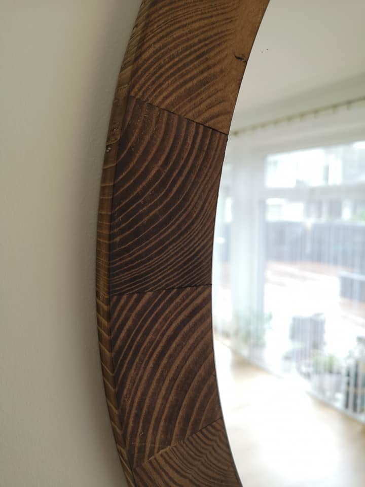 mirror frame close up