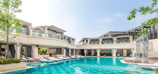 Paradise: Korea's Casino Resort Giant Talks Up Its Value, but the Market Remains Sceptical