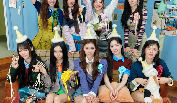 [온더스테이지] 트와이스: 데뷔 10년, 이제는 '역대급'이라는 말이 아깝지 않다