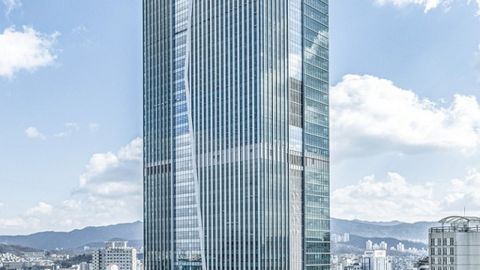 방준혁, 텐센트 지분 삼킨다…넷마블 탈중국 신호탄