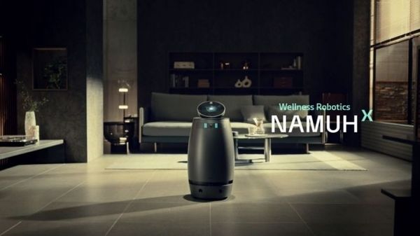 SK Intellix's NAMUHX: The Robot That Cleans Your Air and Checks Your Pulse