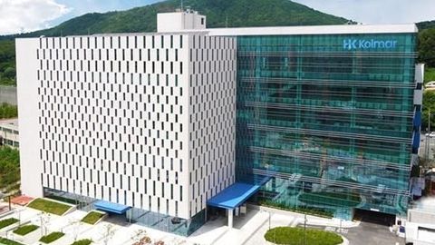 한국콜마, '1000억 고지' 첫 정복…K뷰티 제조 왕좌 굳힌다