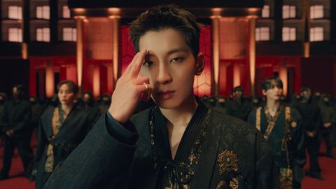 [원 트랙] 세븐틴 - 손오공: 열세 명이 구름을 타고 음반 시장의 천장을 올렸다