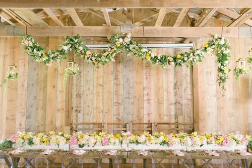 Sunny Pastels at Jorgensen Farms Best Wedding Florist Ohio