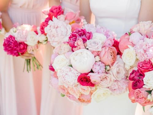 Jessica and Nick's Modern Pinks at Magnolia Hill Farm Best Wedding Florist Ohio