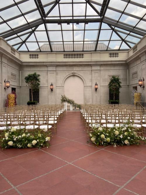 Dancing in the Flowers at the Columbus Museum of Art Best Wedding Florist Ohio