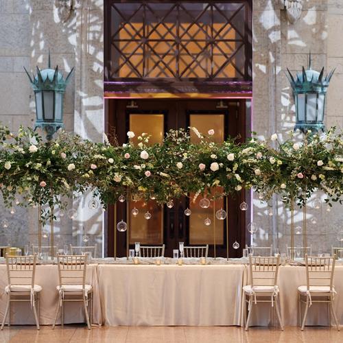 Elegant Florals at the Ohio Statehouse Columbus Ohio