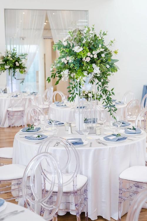 Bonnie and Joey's Clean Whites with a Touch of Something Blue at the Columbus Museum of Art Best Wedding Florist Ohio