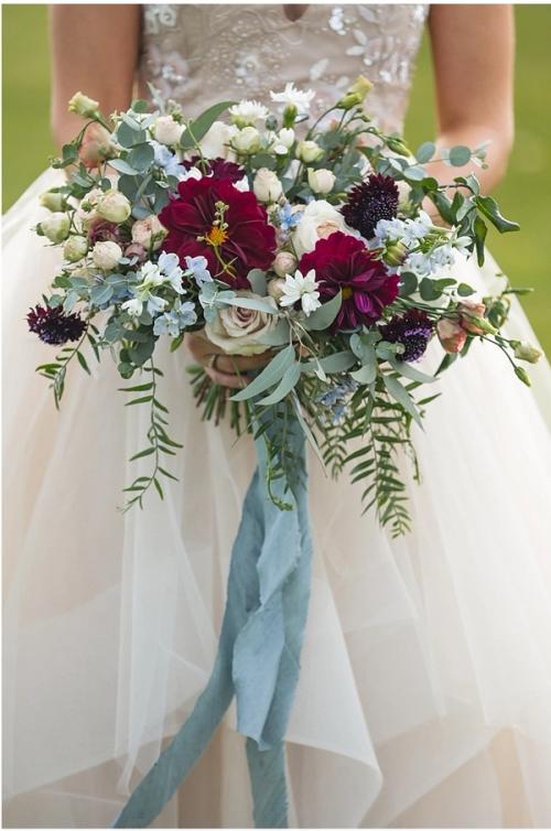 A Romantic, Aisle & Co. Wedding Situated at a Private Barn in Powell, Ohio Best Wedding Florist Ohio