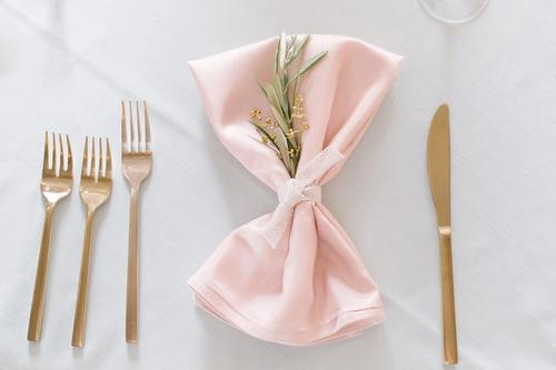 Sunny Pastels at Jorgensen Farms Best Wedding Florist Ohio