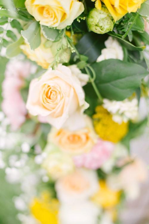 Sunny Pastels at Jorgensen Farms Best Wedding Florist Ohio