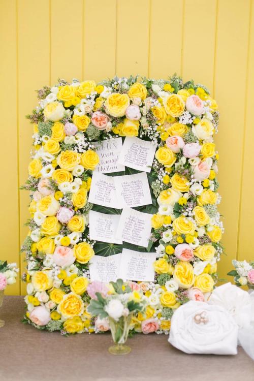 Sunny Pastels at Jorgensen Farms Best Wedding Florist Ohio