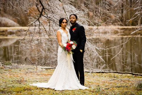A Moody, Romantic Styled Shoot at Beverly Mansion Best Wedding Florist Ohio