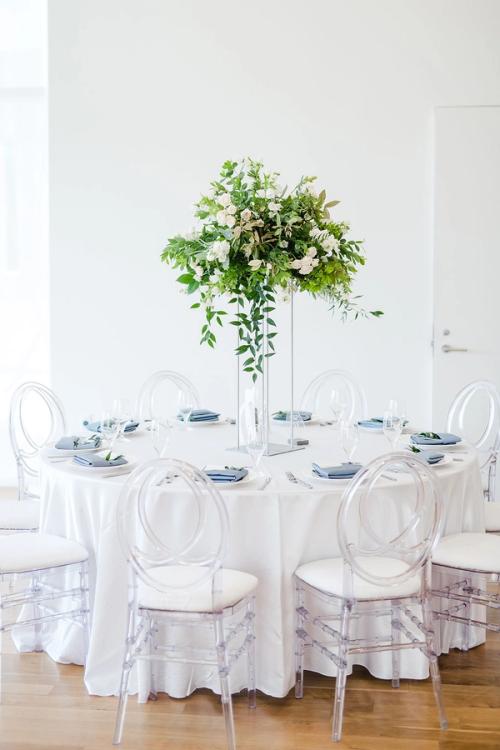 Bonnie and Joey's Clean Whites with a Touch of Something Blue at the Columbus Museum of Art Best Wedding Florist Ohio