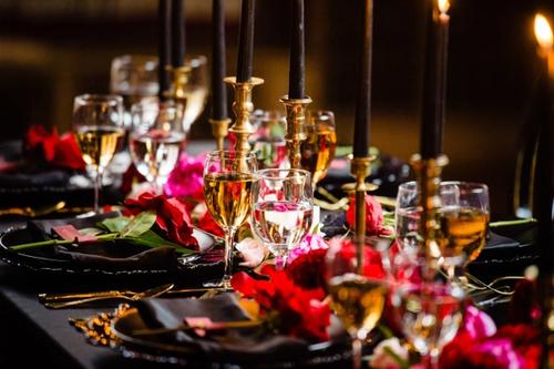 A Moody, Romantic Styled Shoot at Beverly Mansion Best Wedding Florist Ohio