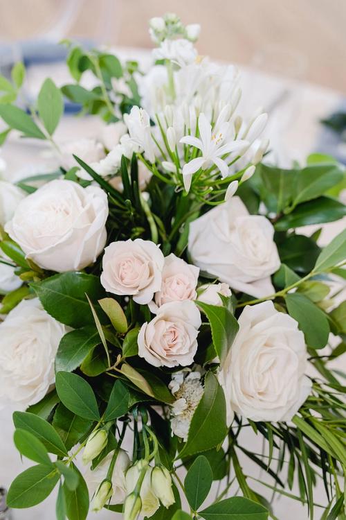 Bonnie and Joey's Clean Whites with a Touch of Something Blue at the Columbus Museum of Art Best Wedding Florist Ohio