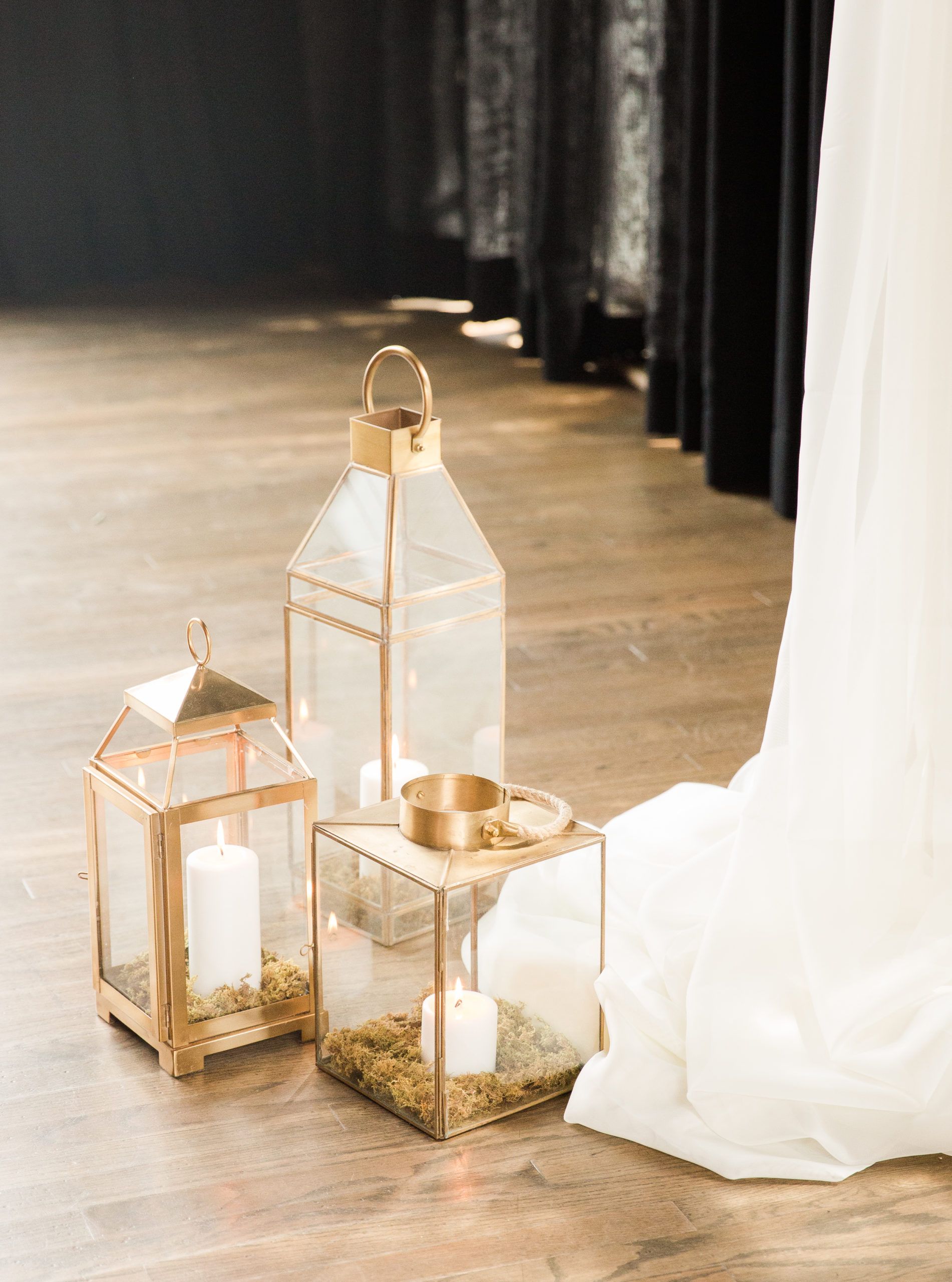 Summery Pastels photographed at The Ohio Statehouse Best Wedding Florist Ohio