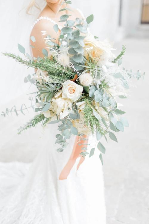 Megan and Will's West Coast-Inspired Day in Columbus Best Wedding Florist Ohio