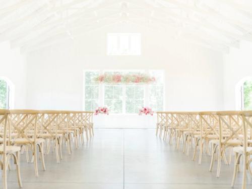 Jessica and Nick's Modern Pinks at Magnolia Hill Farm Best Wedding Florist Ohio