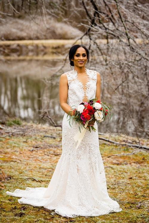 A Moody, Romantic Styled Shoot at Beverly Mansion Best Wedding Florist Ohio