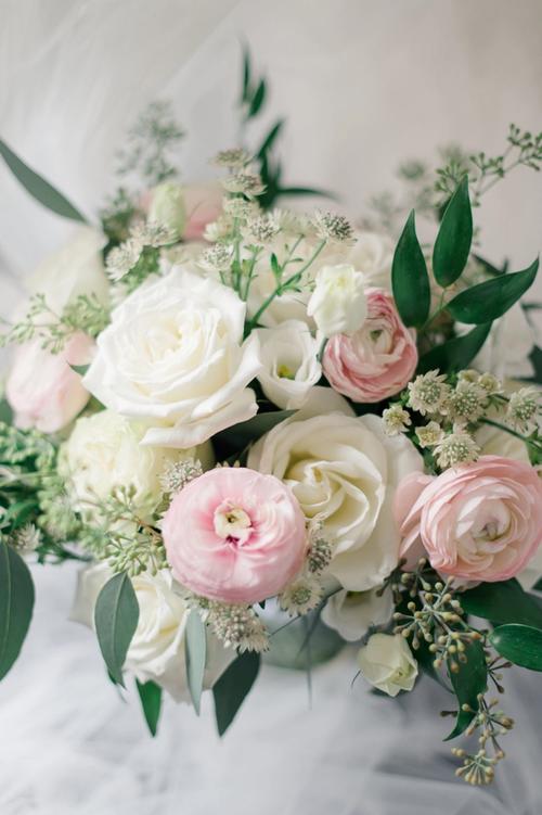 Blushing Bride at the Athletic Club of Columbus (Rachael & Dan) Best Wedding Florist Ohio