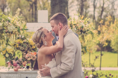 Sunny Pastels at Jorgensen Farms Best Wedding Florist Ohio