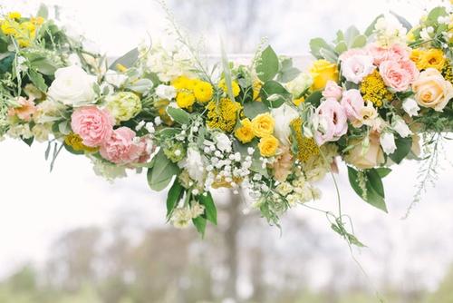Sunny Pastels at Jorgensen Farms Best Wedding Florist Ohio