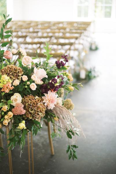 Natural, Mauve-Toned Florals at Magnolia Hill Farm Best Wedding Florist Ohio